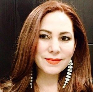 Meet your Posher, Ana